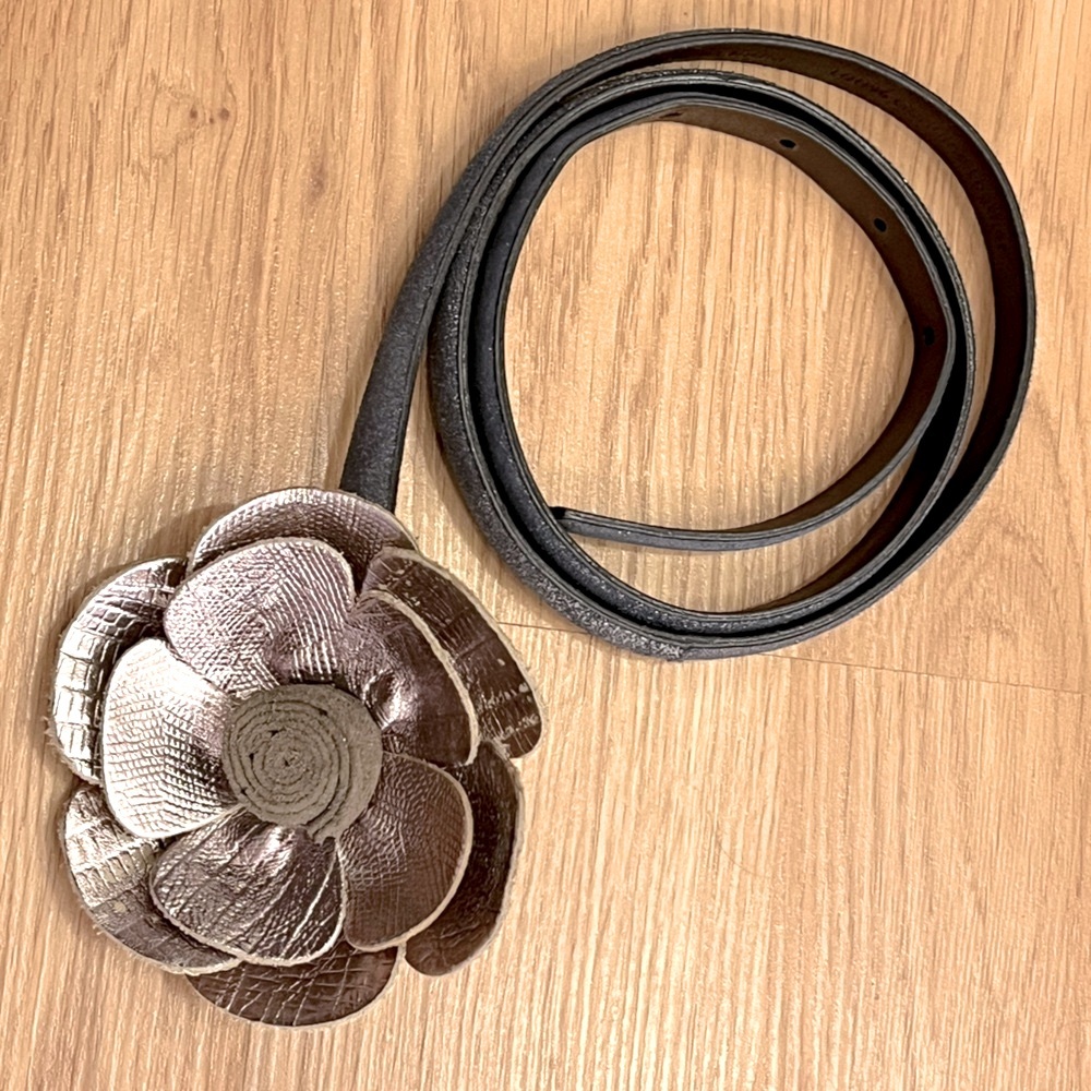 LOFT Black and Brown Floral Belt